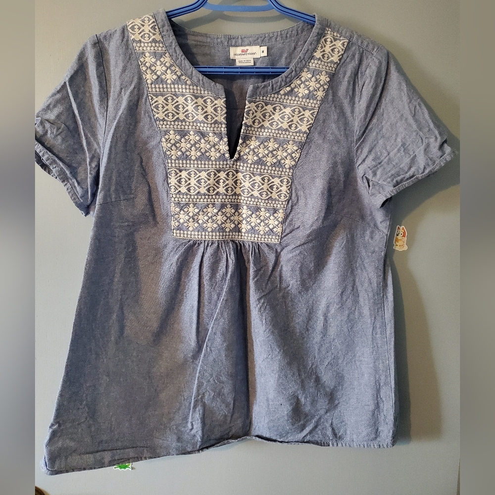 Vineyard Vines Navy Blouse with Cream Embroidery